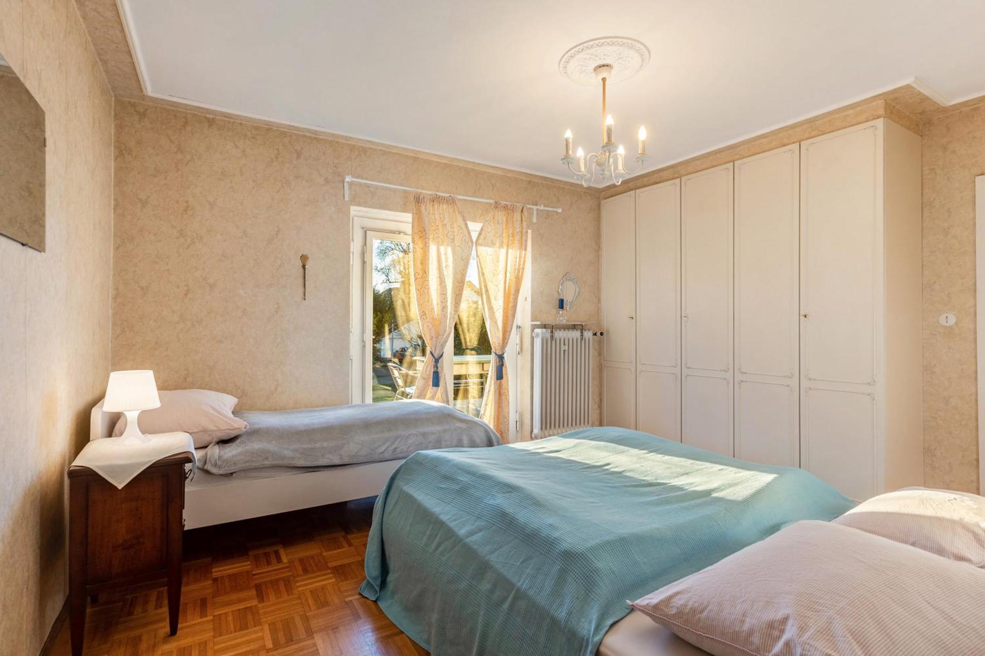The Park Nest Frankfurt Apartment *